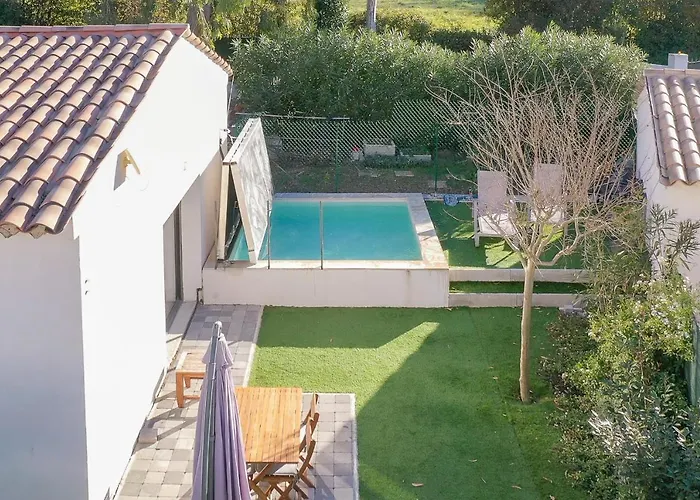 Bienêtre et détente pour cette maison avec spa au calme